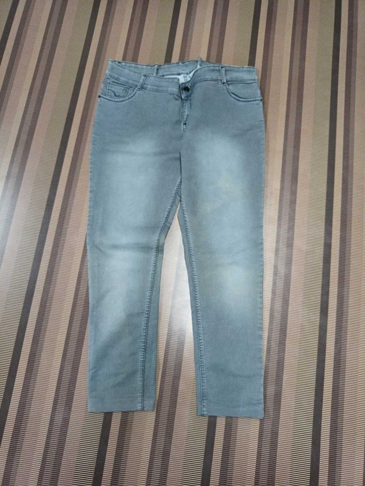 DG-41 Size-36 Slim Fit Women Denim Jeans