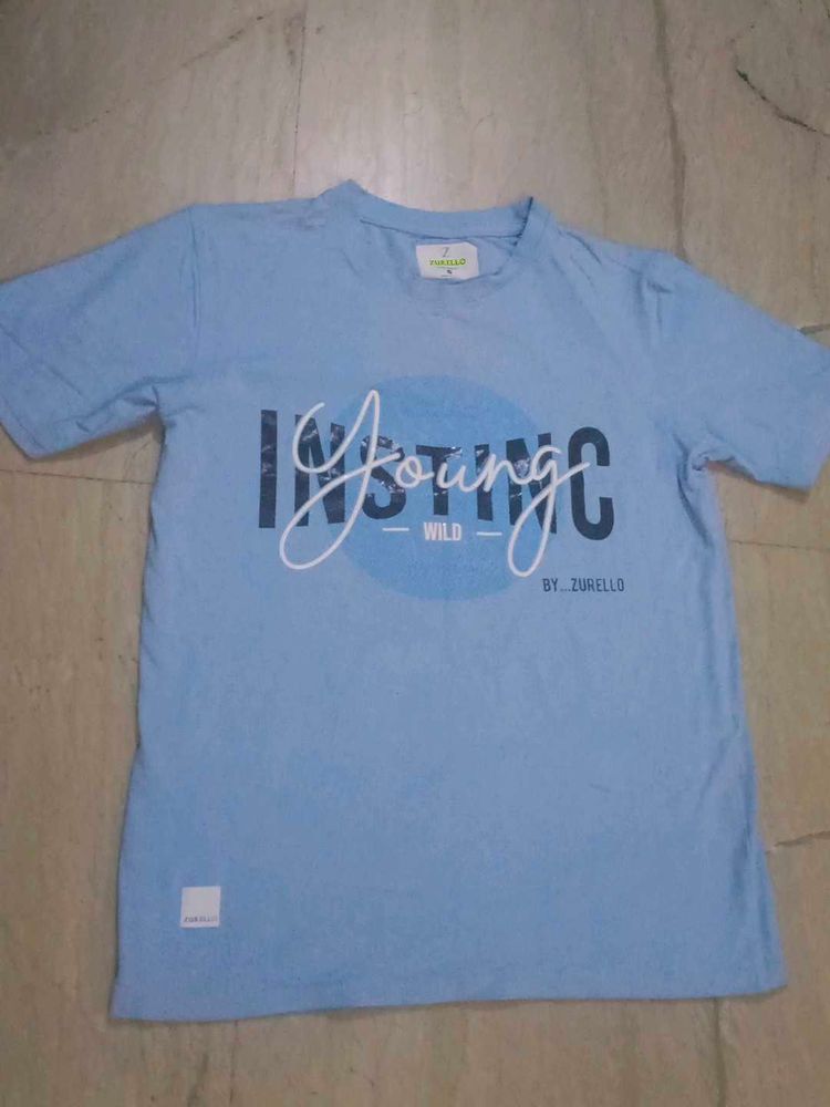 I am Selling A T-shirt