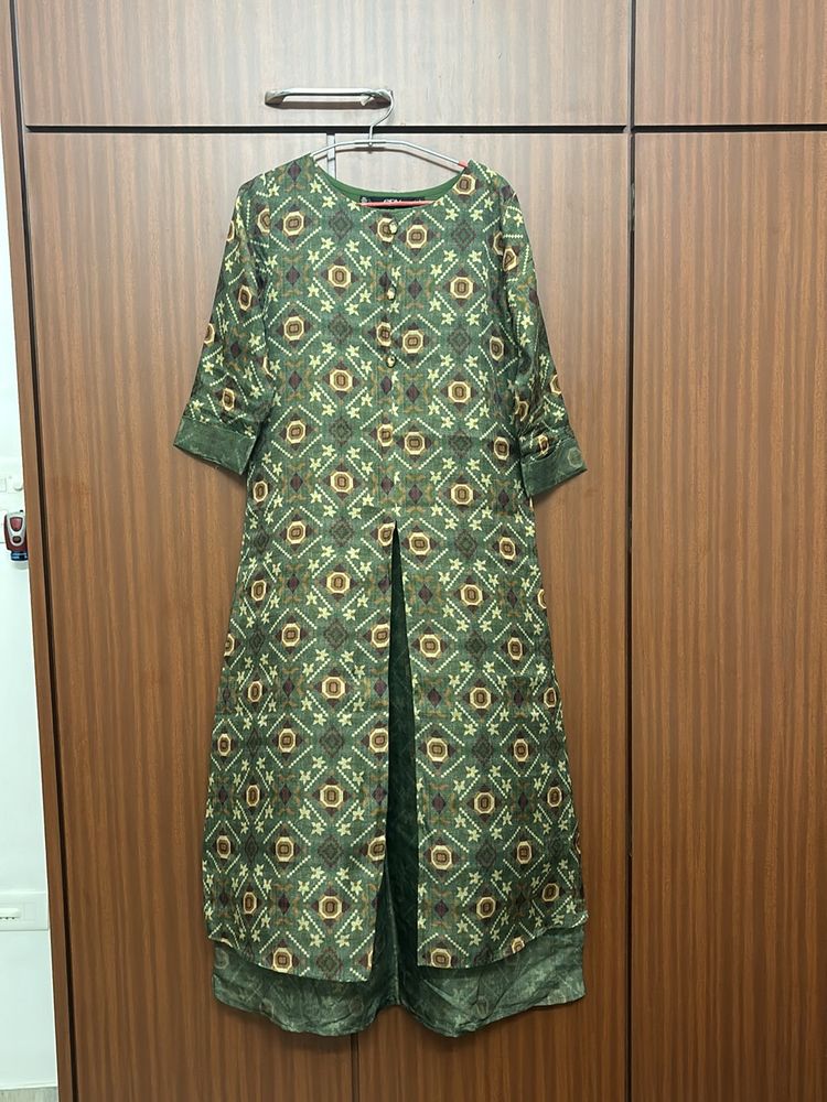 Women Olive A Line Kurti