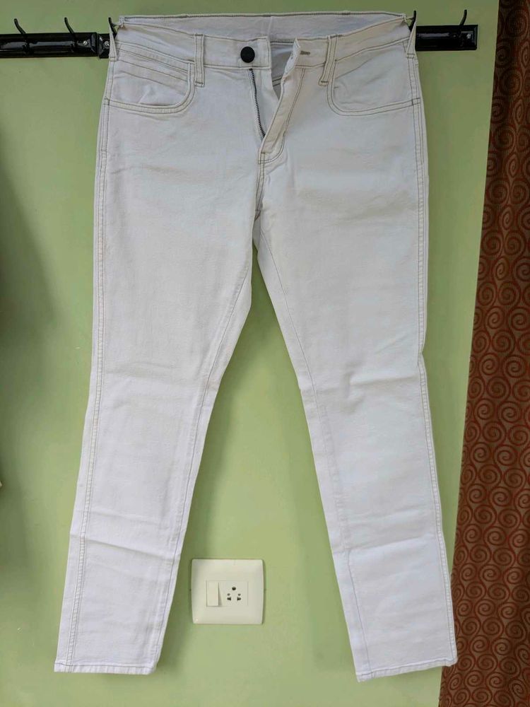 Wrangler White Jeans (W32) Unused