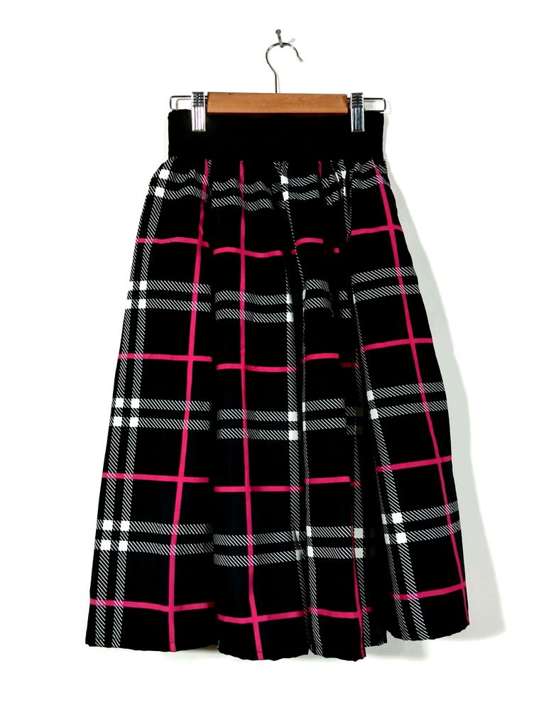 Black Checks Skirt