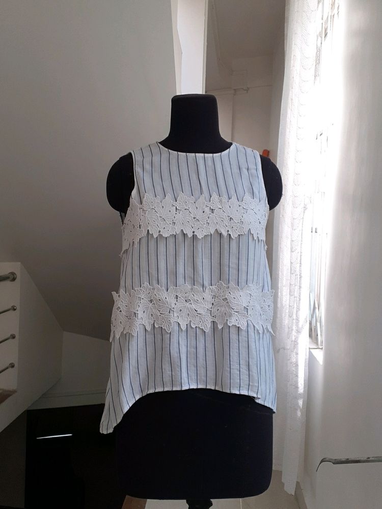 ZARA  sleeveless top