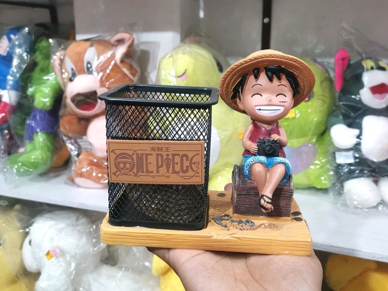 Luffy One Piece Anime Pen Stand