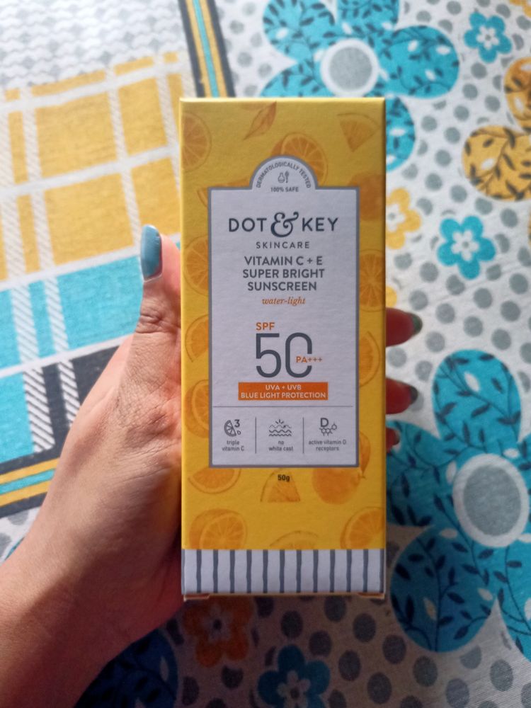 DOT & KEY Vitamin C + E Super Bright Sunscreen Spf