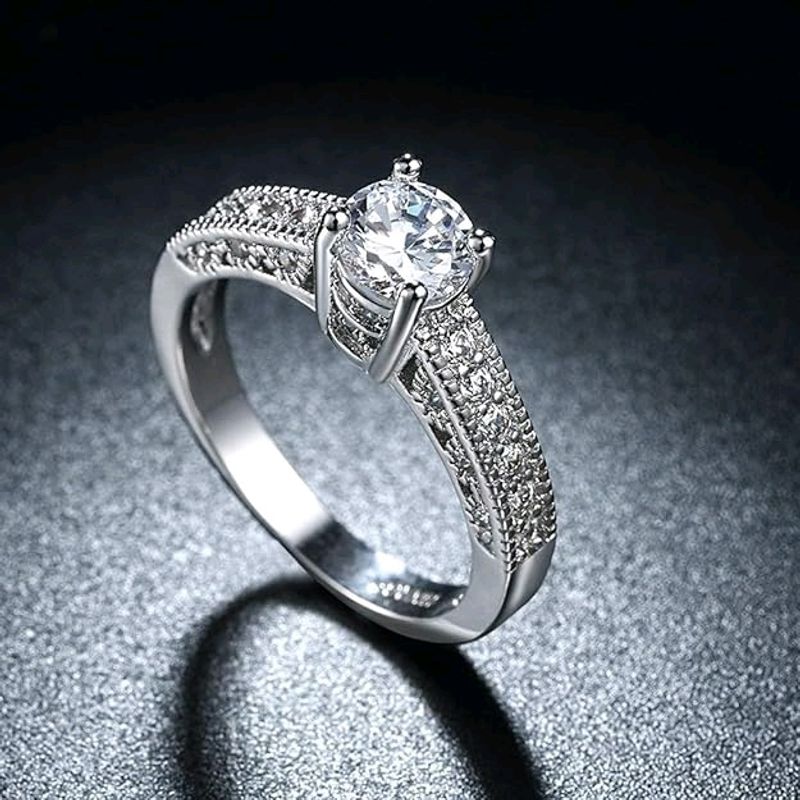 Tha American Daimond Ring