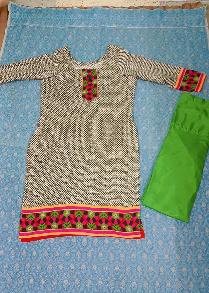 Beautiful Kurti Set With Bottom