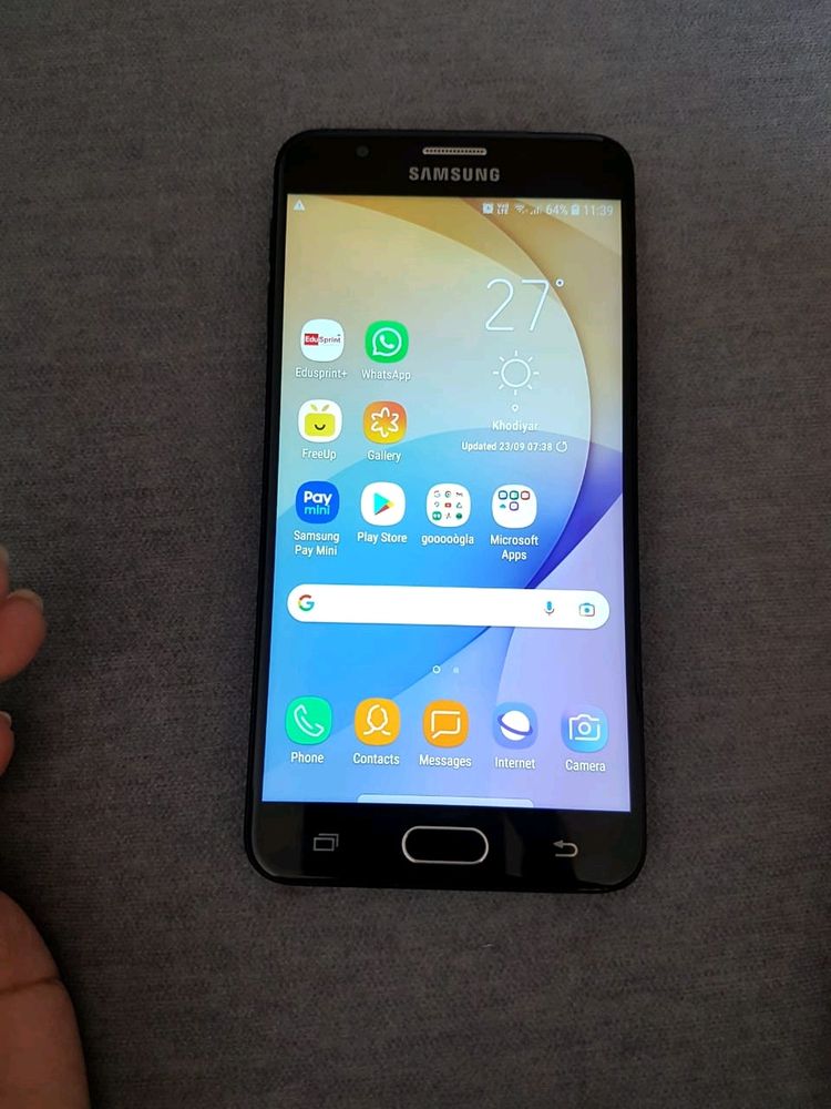 Samsung J7 Prime