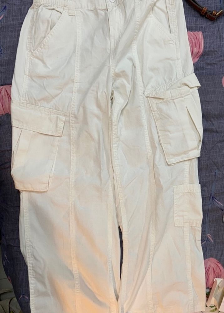 HM White Cargo Pants