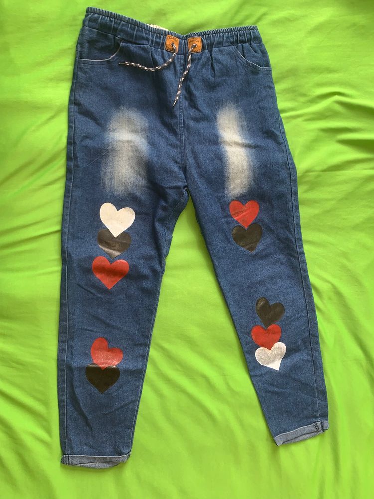 Heart Print Jogger Jeans