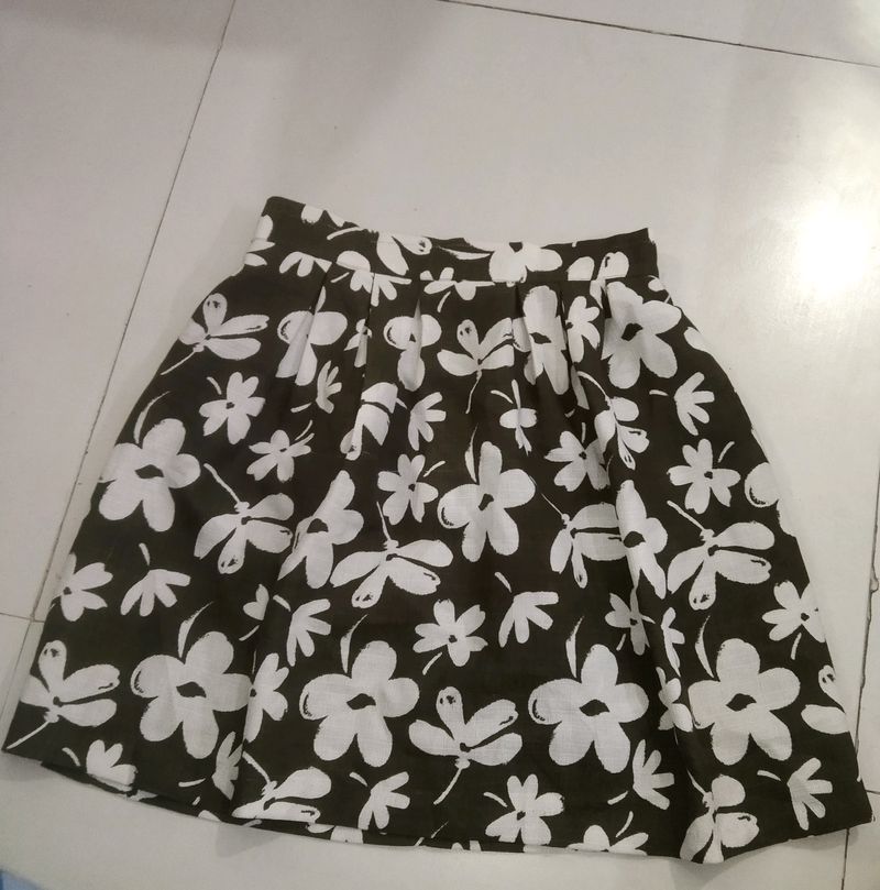 Olive Floral Plated Skirt