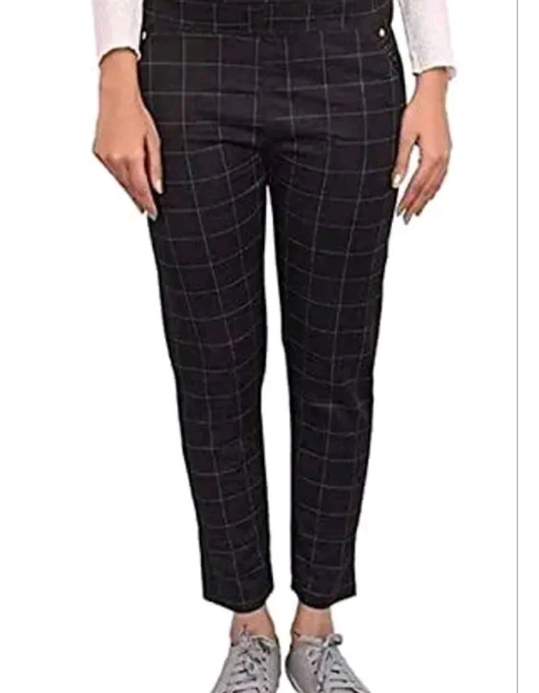 Women Black Check Pants