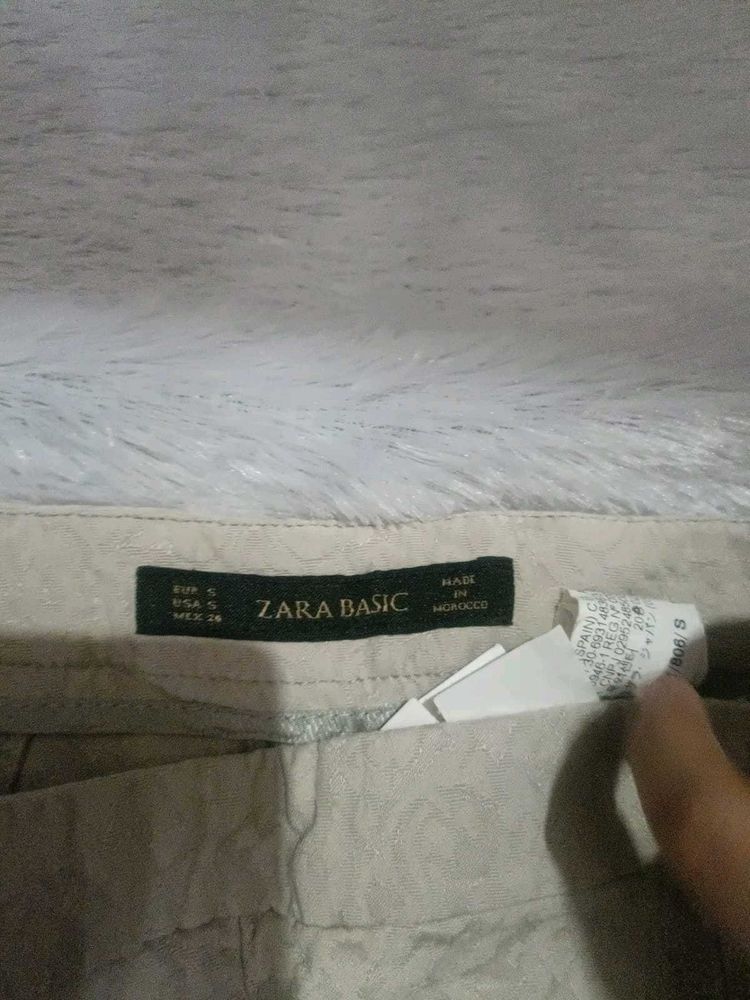 Zara Slim Pant....