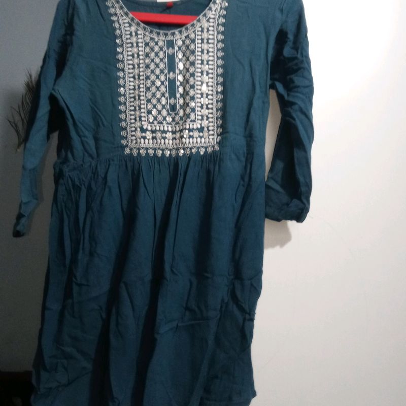 Short Kurti