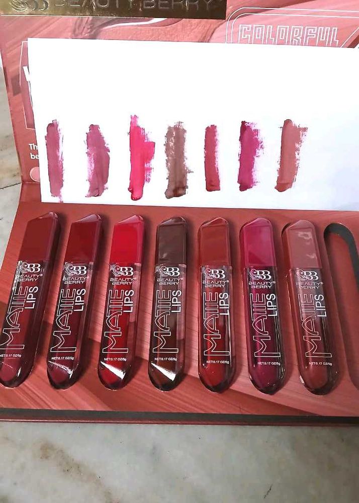 Liquid Matte Lipstick Ech 100/- 🆕