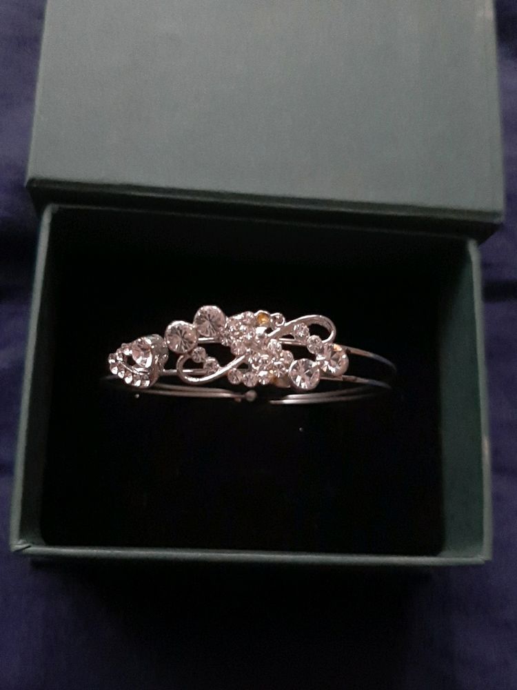 Beautiful Silver Bracelet 🤩