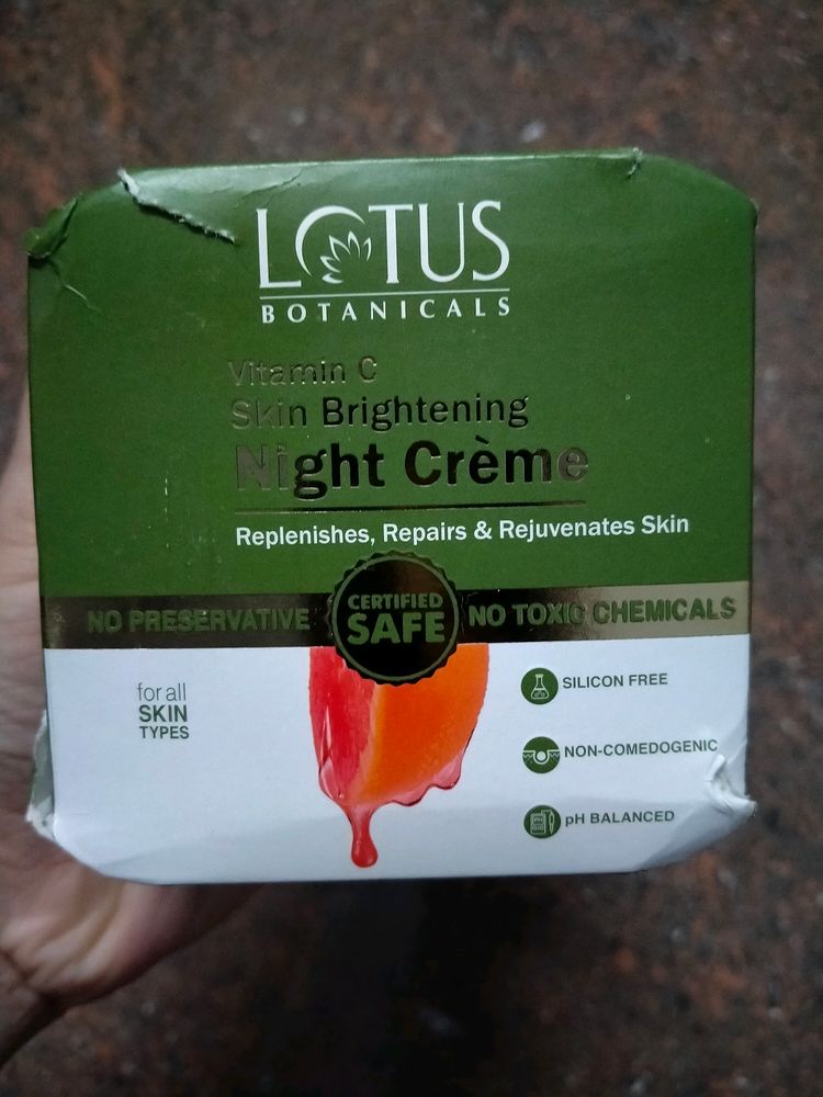 Lotus Vit C Night Cream