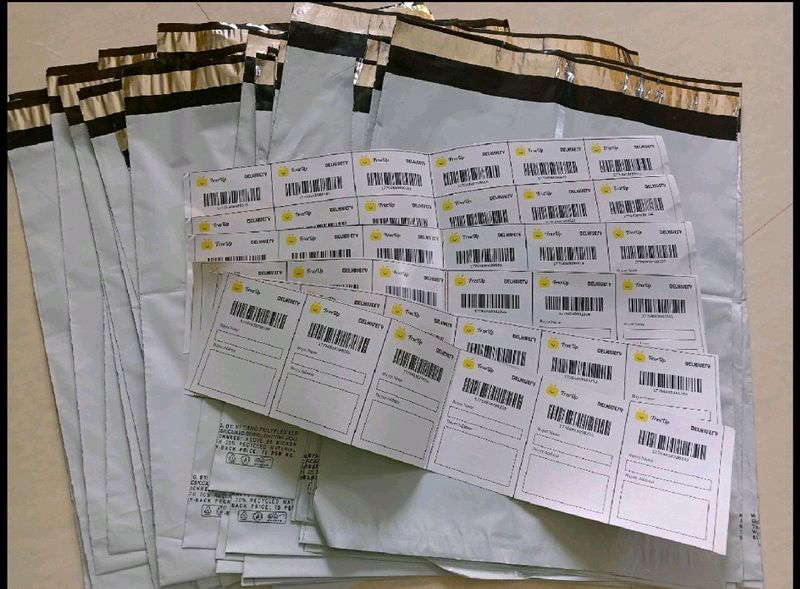10 Shipping Bag + 5  Non Sticky Labels