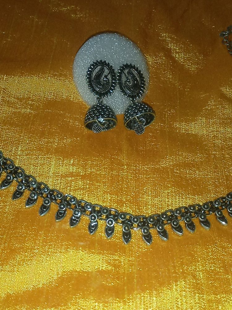 necklace With Earings