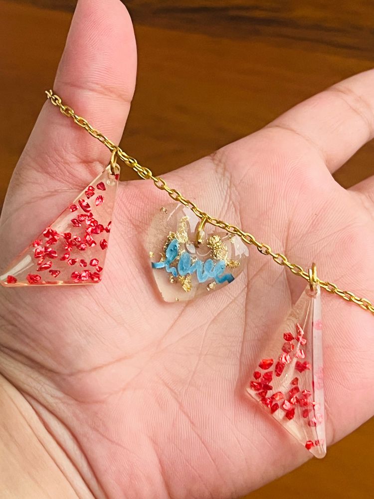 Loveable Resin Charms Bracelet