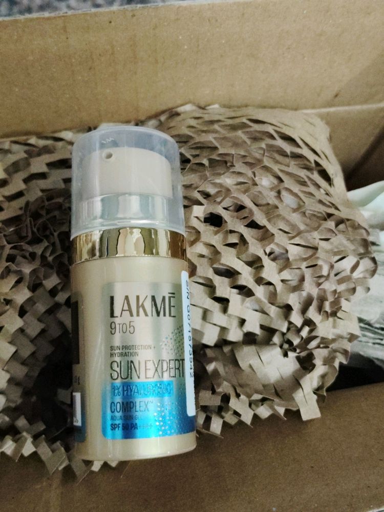 Lakme Sun Expert