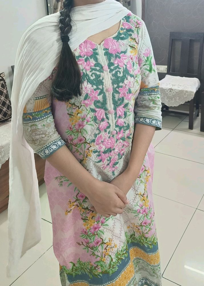 Designer (kurta +Pant) Suit 🌸💕