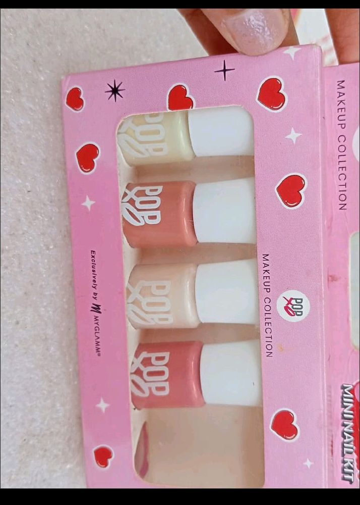 💞4 Myglamm Popxo mini nail polish✨