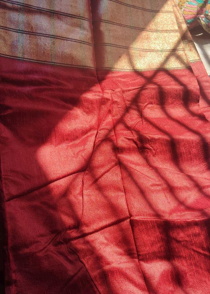 Red Colour Saree With Attached Blouse