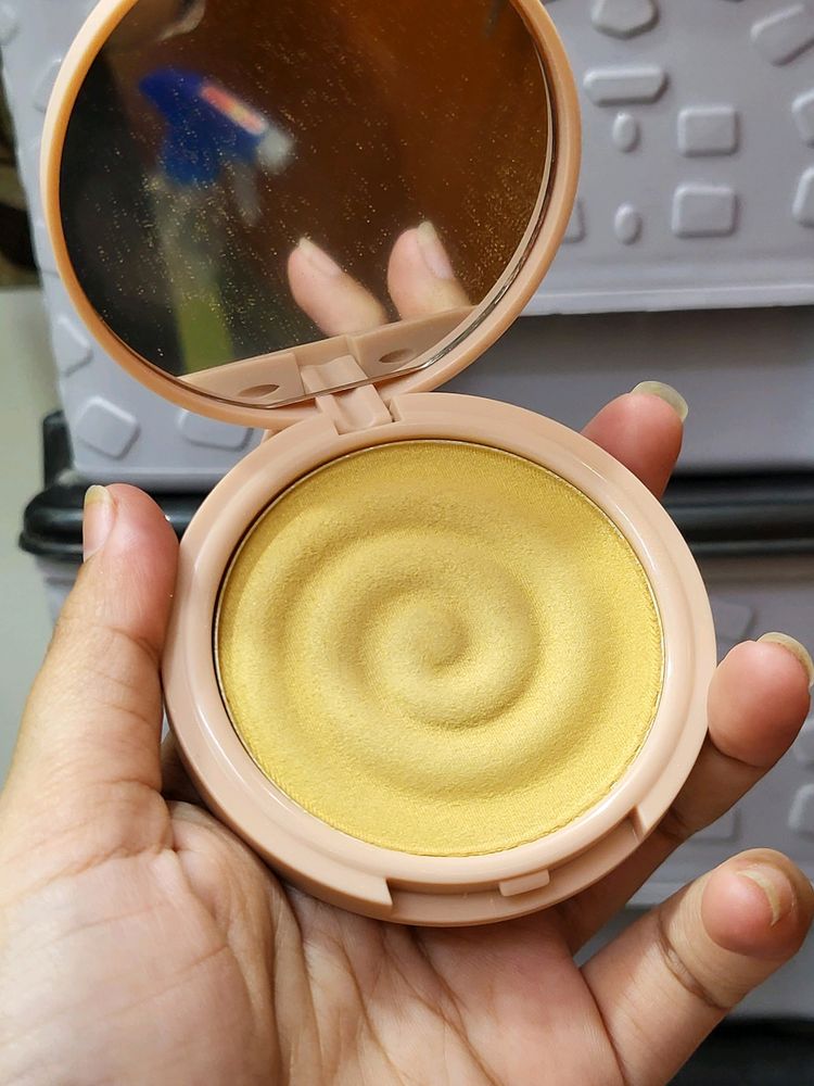 Myglamm K Play Melon Highlighter