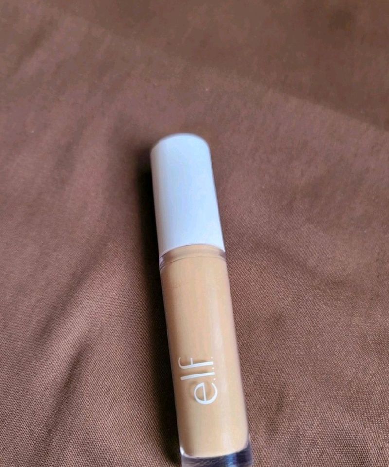 Elf Hydrating camo concealer