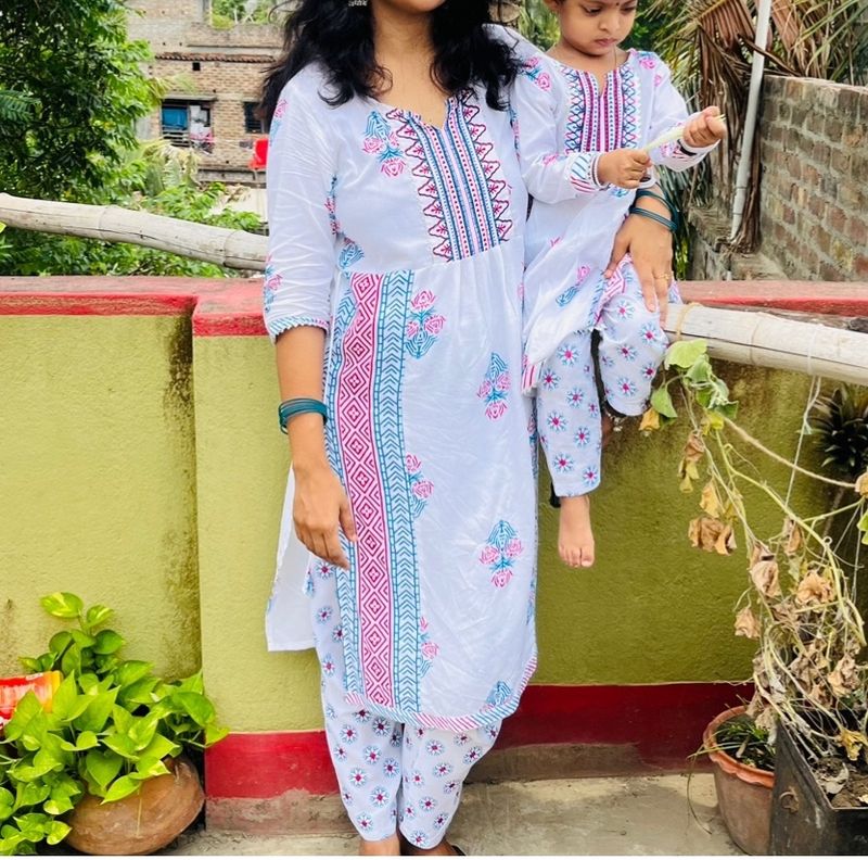 Mother Daughter Combo Kurti Set