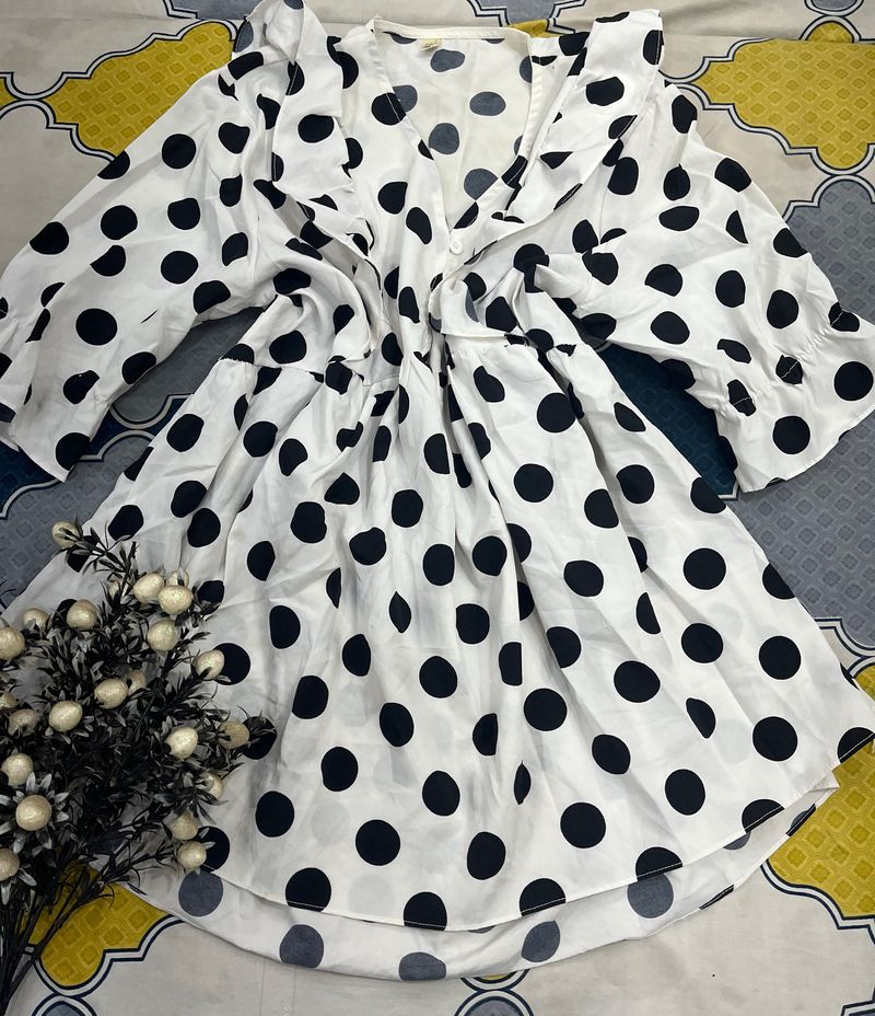 white and black polka dot