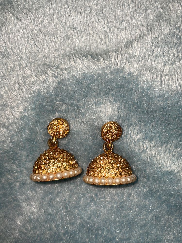 gold stone jumka