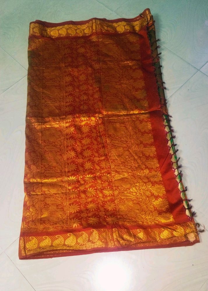 Maroon Two Shades Colour Pure Gadwal Saree