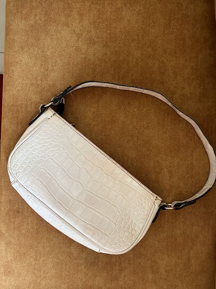 Off White Trendy Handbag