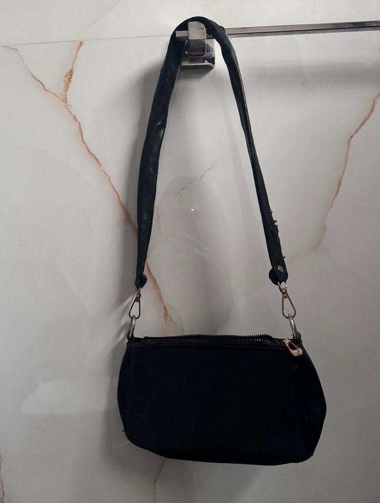 Black Baguette Bag