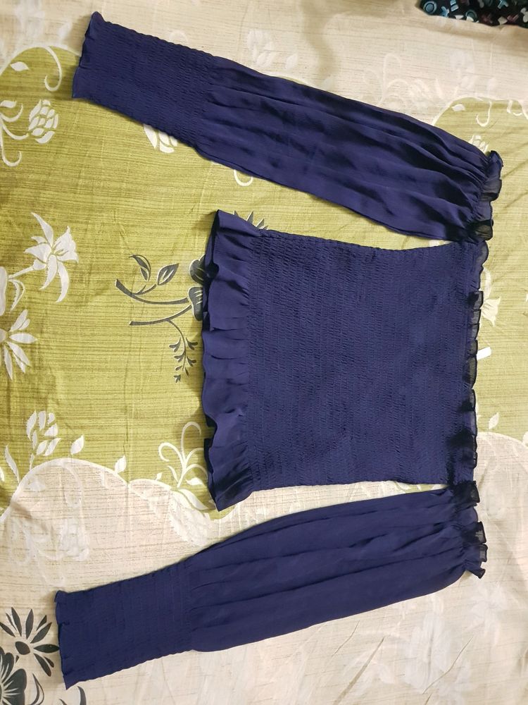 Off shoulder top( navy blue )