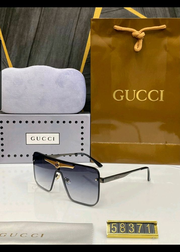 Gucci SUNGLASSES