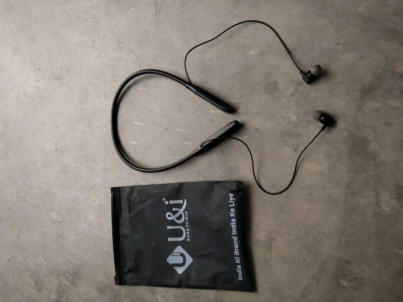 New Tag Earphones With neckband