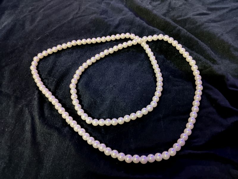 White Pearl Necklace