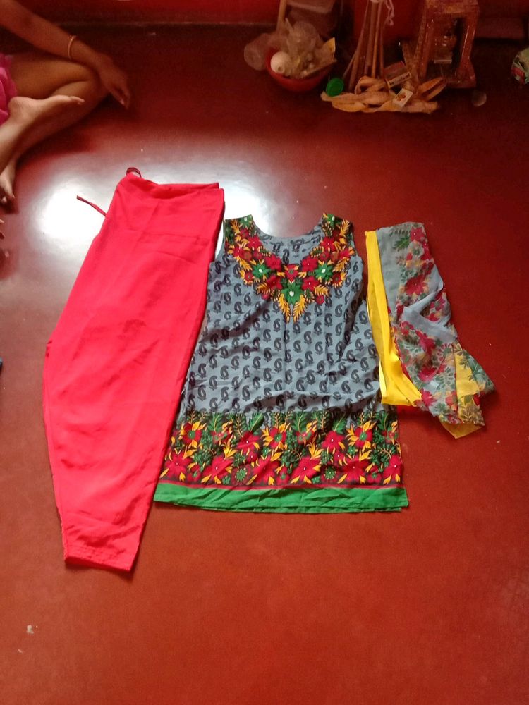 Kurta With Salwar Set