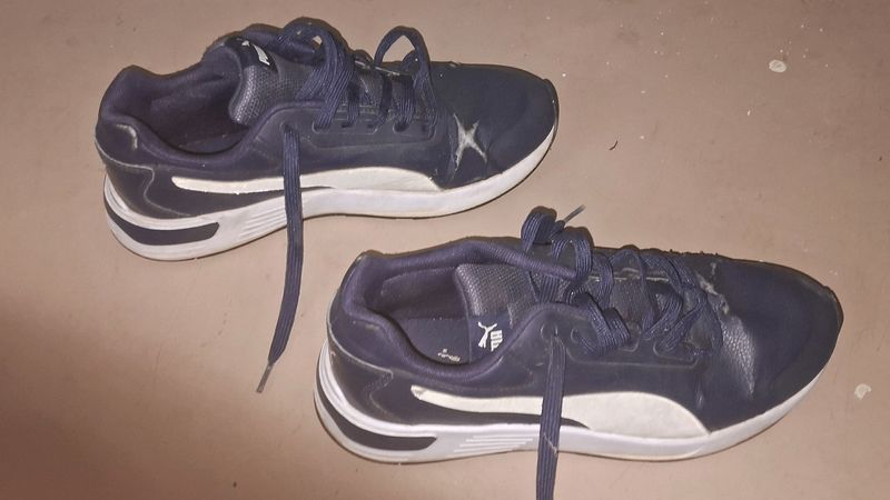 Puma sneakerS (Used)