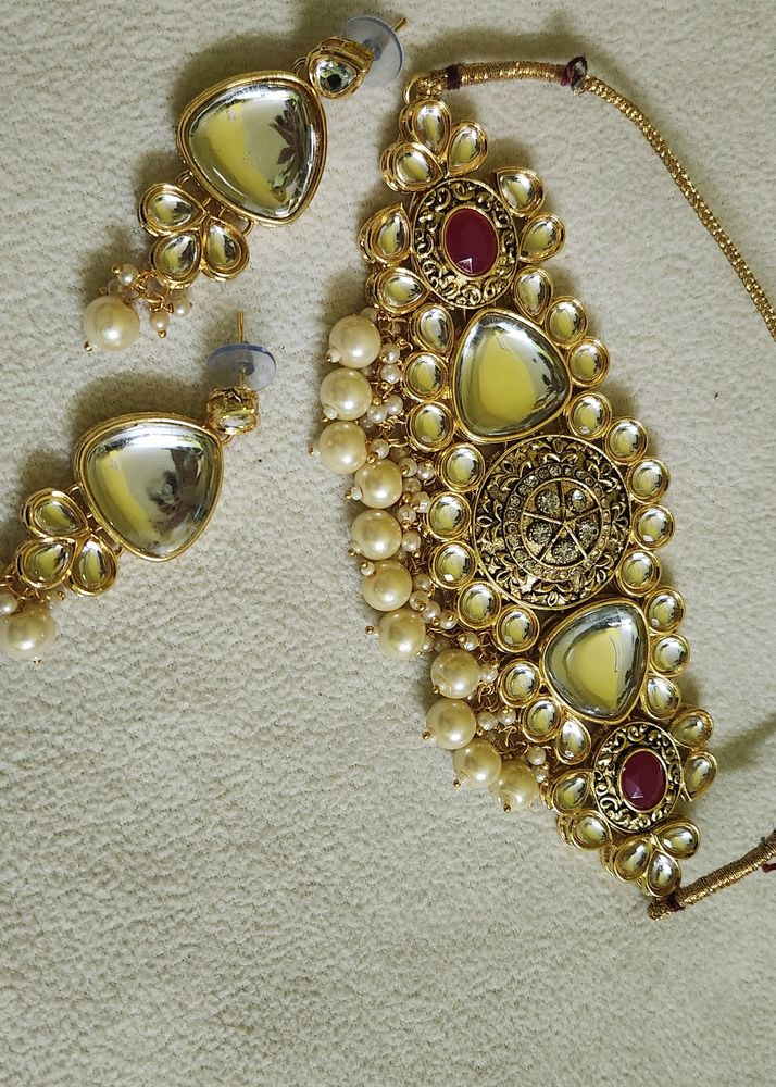 Premium Quality KUNDAN Jewellery Set