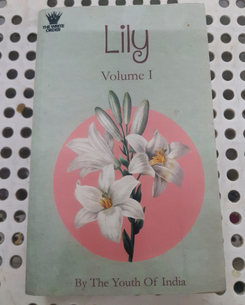 LILY BOOK 📖