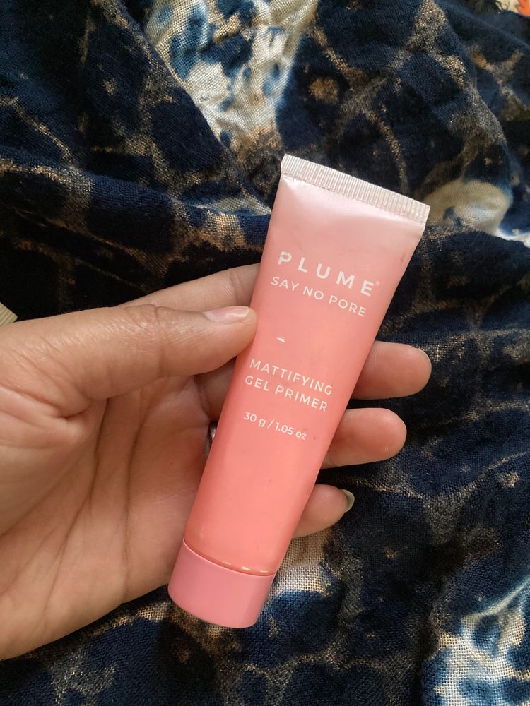 Plume Mattifying Gel Primer