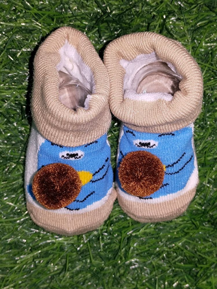 Set Of Two Imported Chainese Unisex Baby Socks