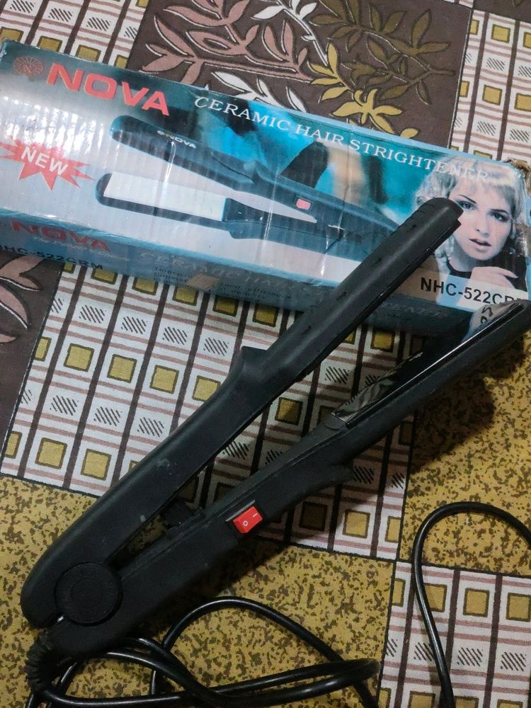 HAIR STRAIGHTENER