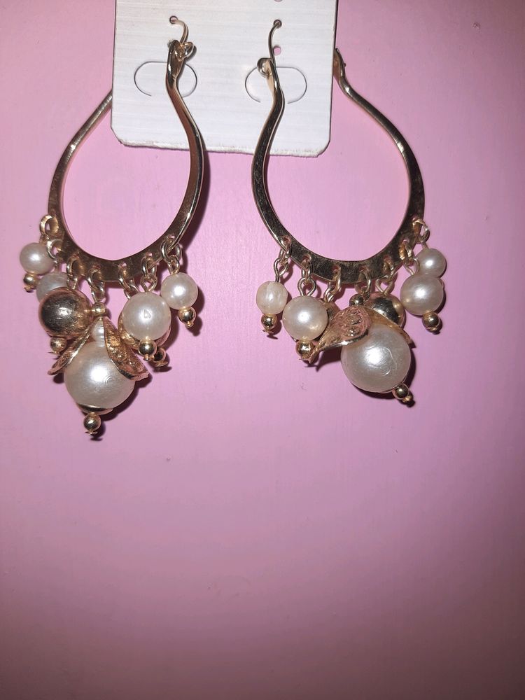 Pretty Peal Golden Earrings