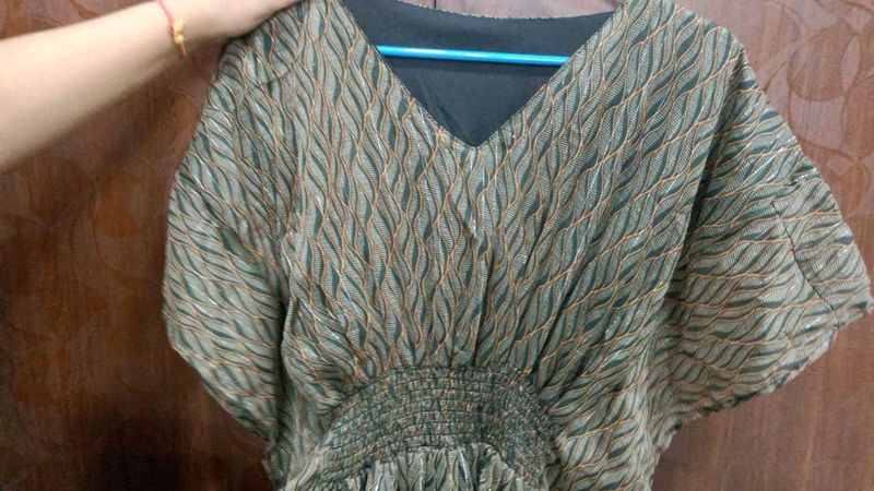 Pakistani Kaftan Dress Suit V Neck