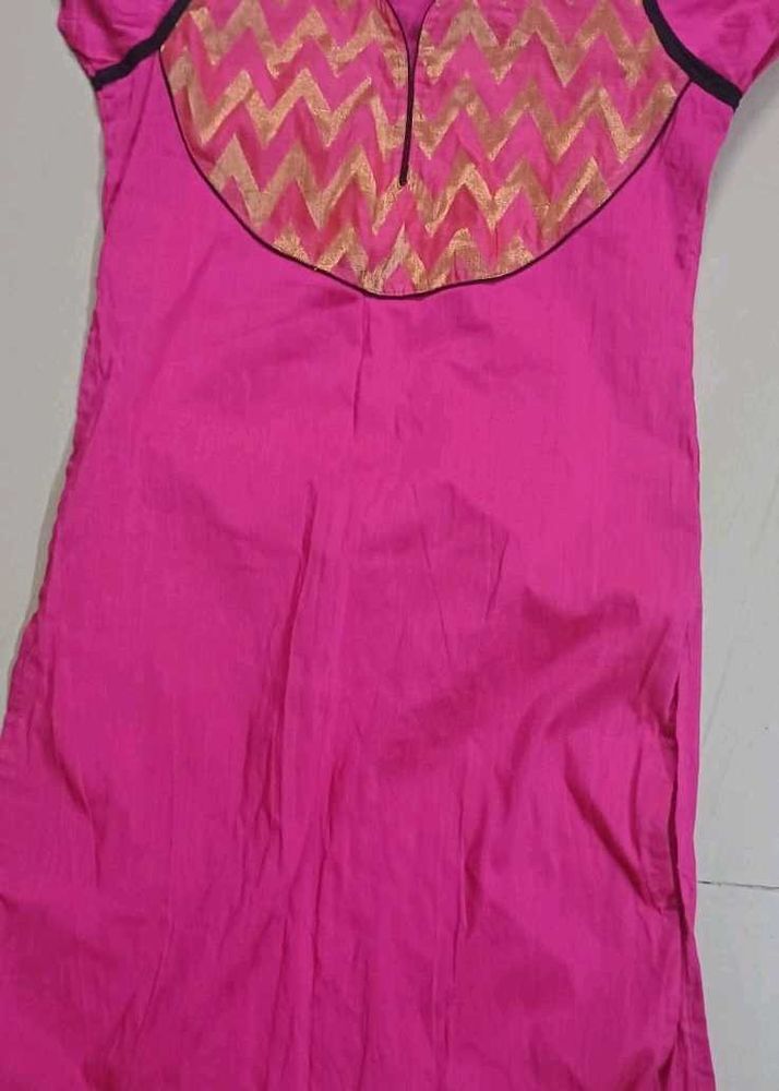 Pink Cotton Printed Kurti