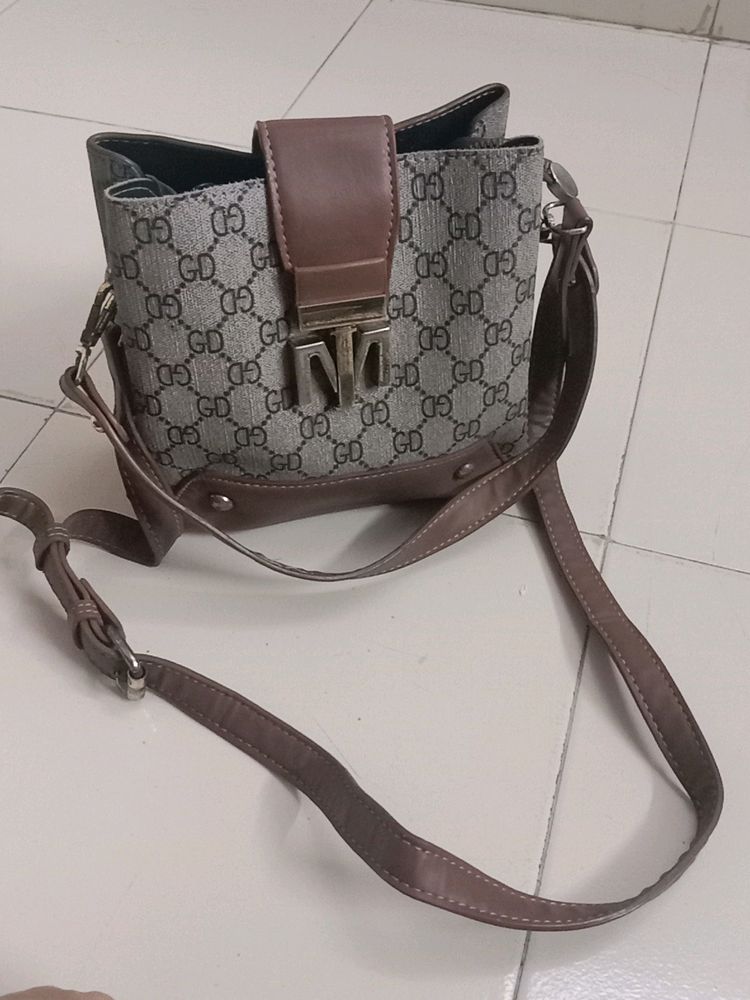 Price Drop Gucci Copy Bucket Sling cum handbag